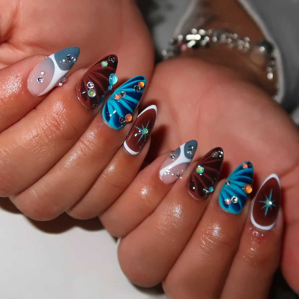 24PCS Wine Red Almond Press on Nails Cartoon Rabbit Bowknot with Plaid Pearl Designs French Fake Nails for Girls Detachable Nail